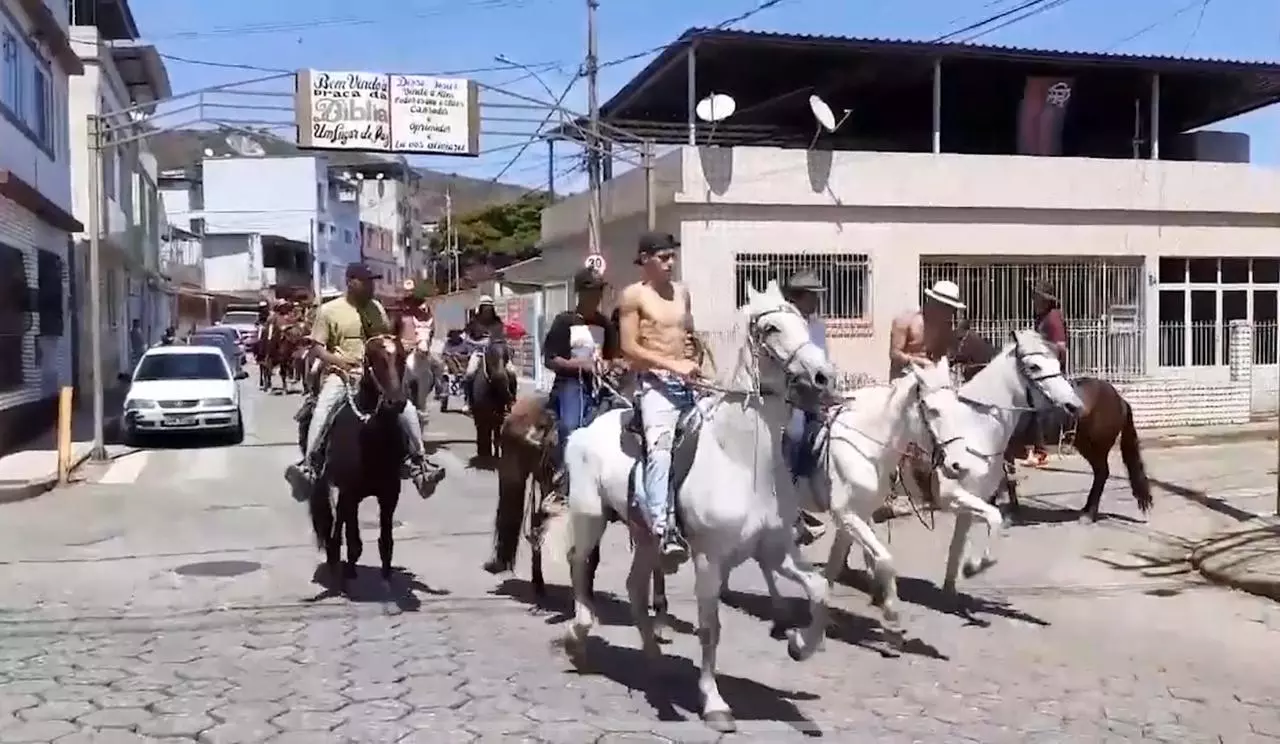 Cavalgada em homenagem a Nossa Senhora da Glória acontece neste domingo